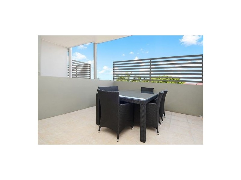 2 / 47 Richmond Rd (cnr Bundara st), Morningside QLD 4170