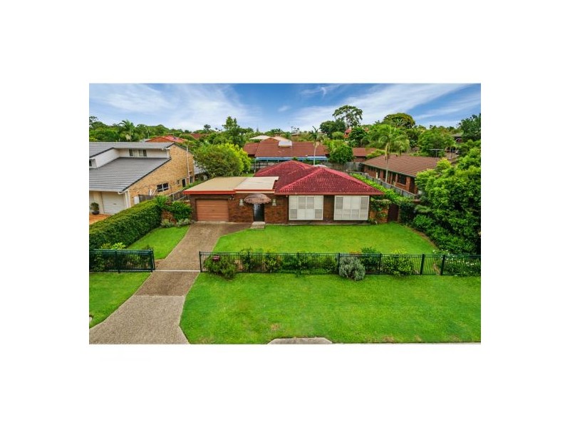 25 Taronne Street, Carindale QLD 4152