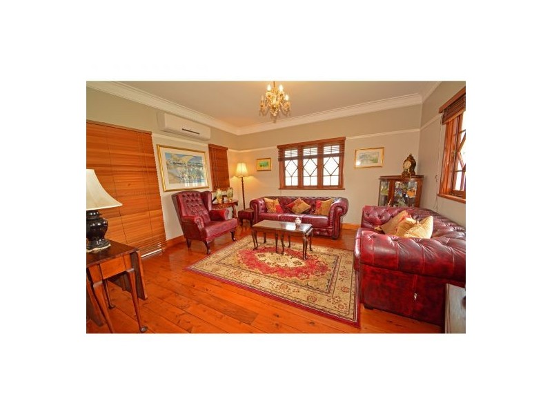 175 Cracknell Road, Tarragindi QLD 4121