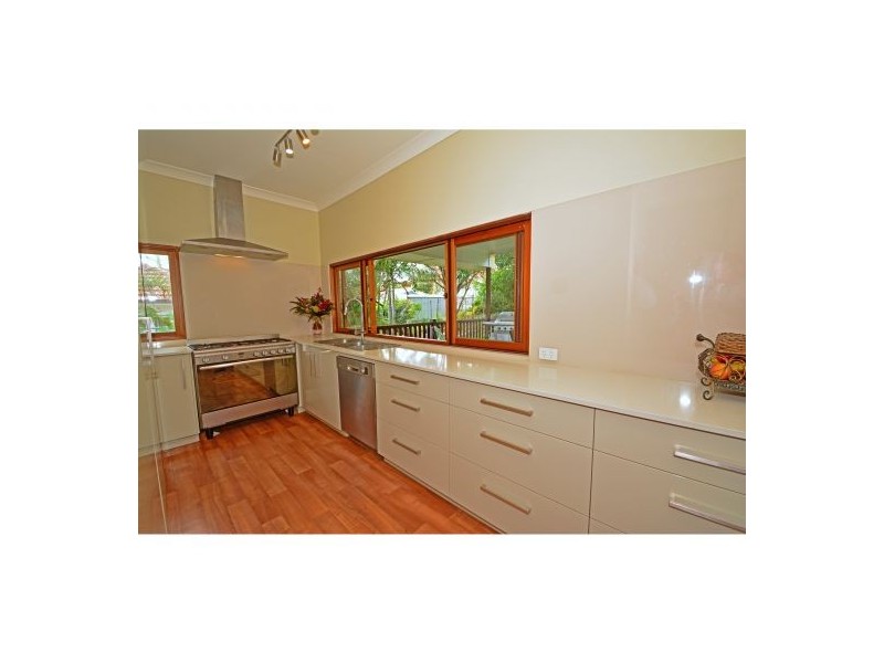 175 Cracknell Road, Tarragindi QLD 4121