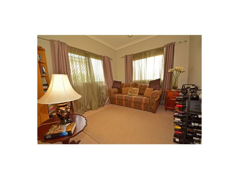 175 Cracknell Road, Tarragindi QLD 4121