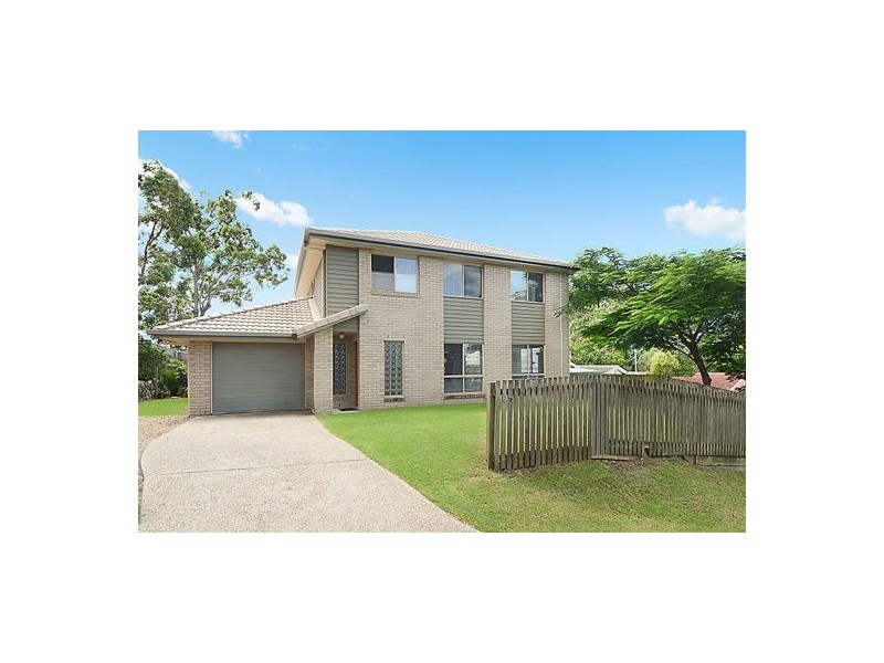 67 Pickthorne Street, Holland Park West QLD 4121