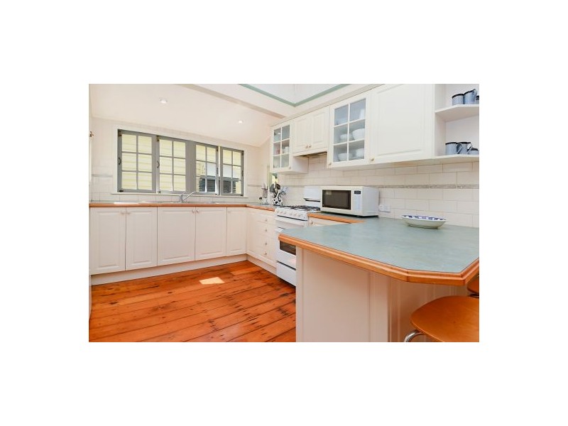 51 Mansfield Street, Coorparoo QLD 4151