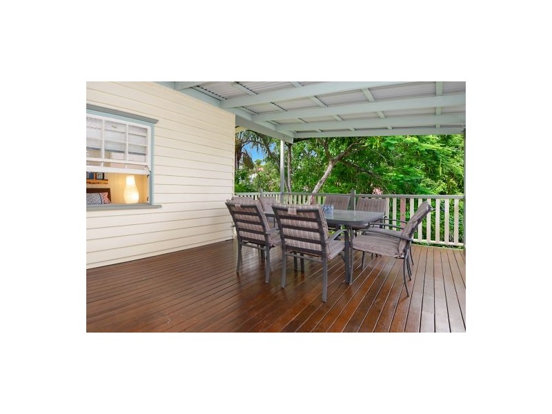 51 Mansfield Street, Coorparoo QLD 4151