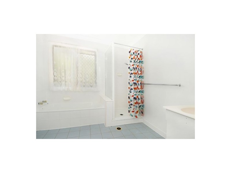 6 Kentia Street, Mount Gravatt East QLD 4122