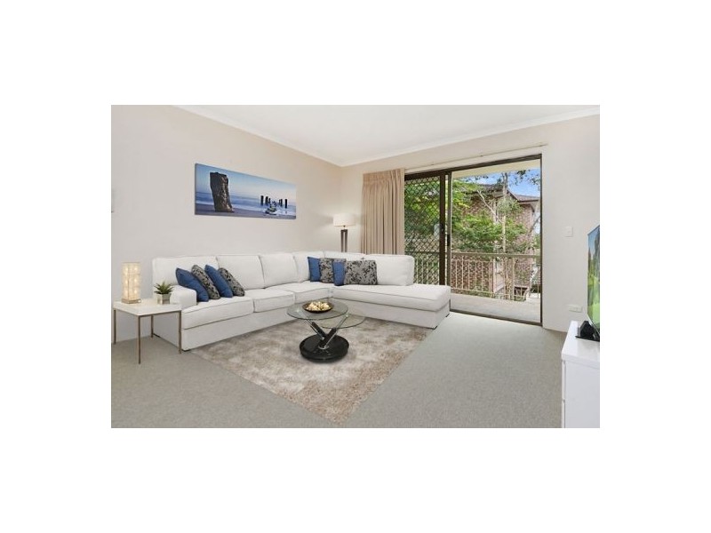 2 / 63 Nicklin Street, Coorparoo QLD 4151