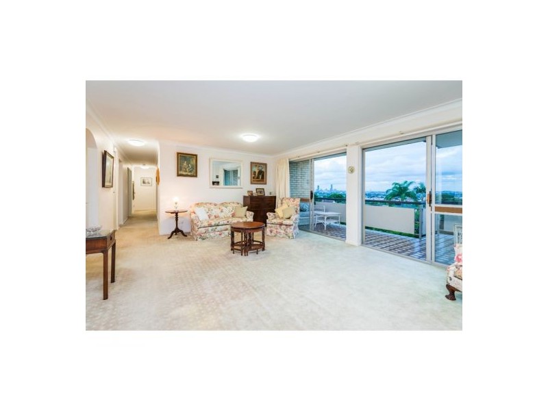 8/6 Mackay Street, Coorparoo QLD 4151