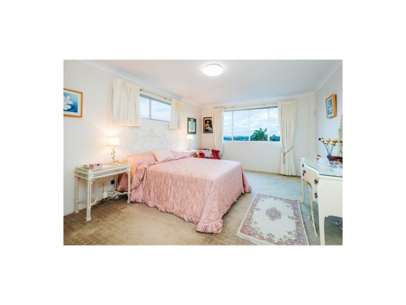 8/6 Mackay Street, Coorparoo QLD 4151