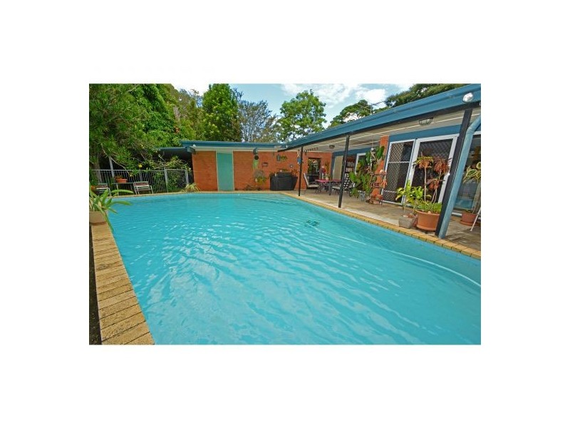 24 Larwood Street, Upper Mount Gravatt QLD 4122