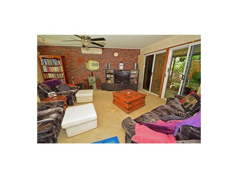 24 Larwood Street, Upper Mount Gravatt QLD 4122