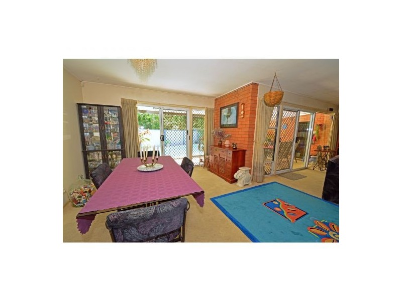 24 Larwood Street, Upper Mount Gravatt QLD 4122