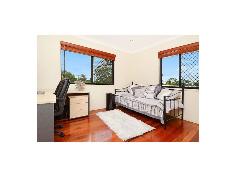 136 Clough Street, Mount Gravatt QLD 4122
