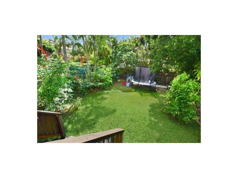 12 Reuben Street, Holland Park QLD 4121