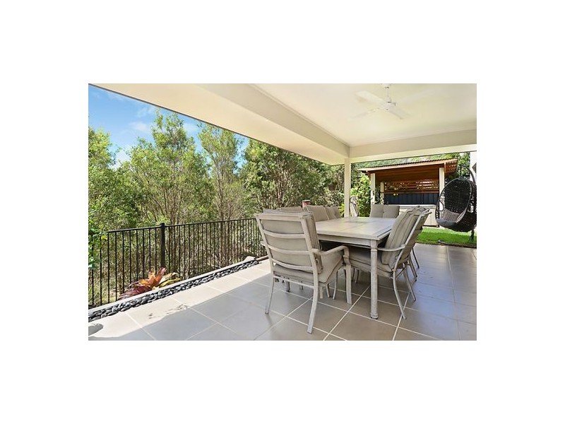 27 Hillside Circuit, Chermside West QLD 4032