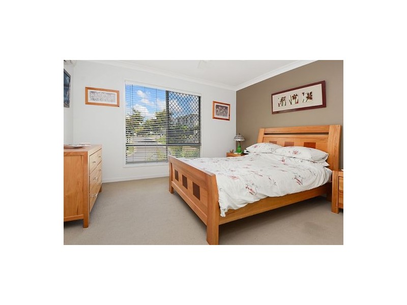 27 Hillside Circuit, Chermside West QLD 4032