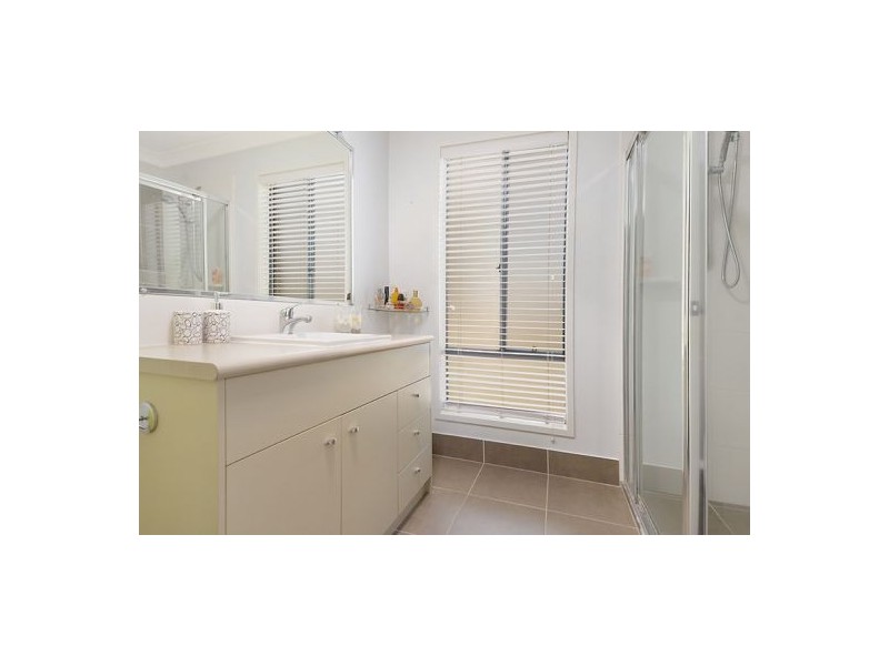 27 Hillside Circuit, Chermside West QLD 4032