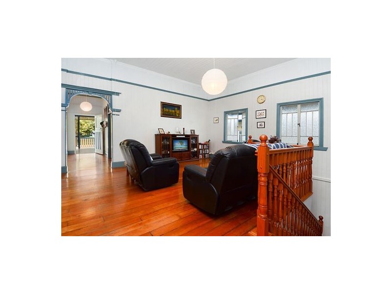 12 Dunellan Street, Greenslopes QLD 4120