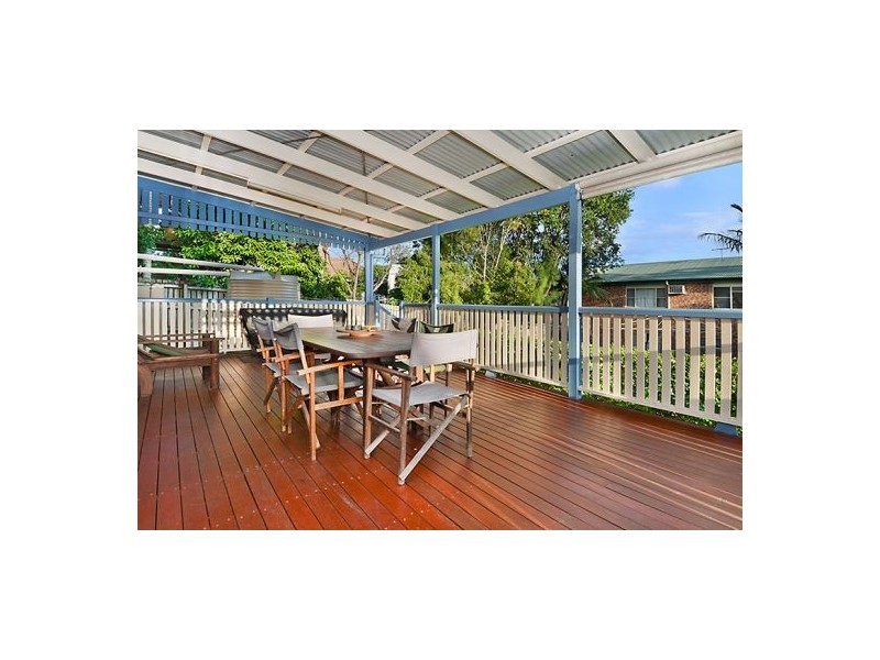 12 Dunellan Street, Greenslopes QLD 4120