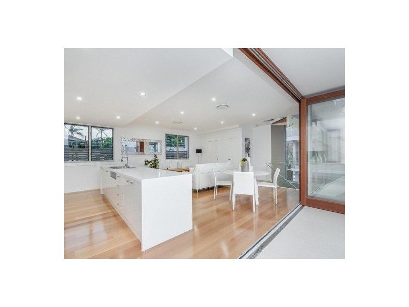 8/97 Baringa Street, Morningside QLD 4170