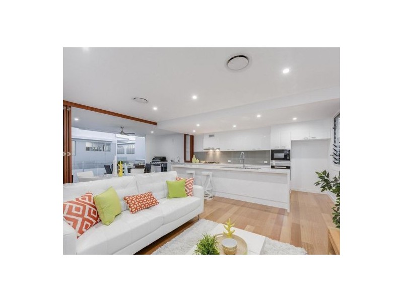 8/97 Baringa Street, Morningside QLD 4170