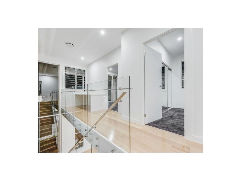 8/97 Baringa Street, Morningside QLD 4170