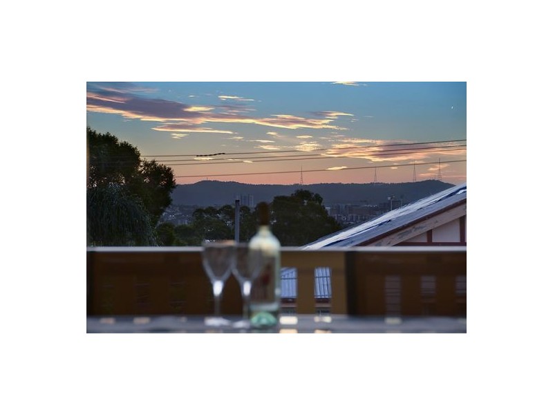 38 Brinawa Street, Camp Hill QLD 4152