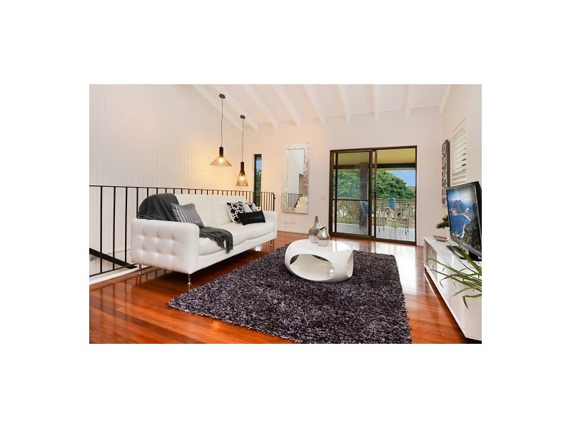 103 Indus Street, Camp Hill QLD 4152