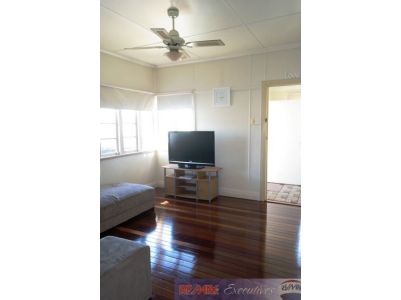 27 Invermore Street, Mount Gravatt East QLD 4122