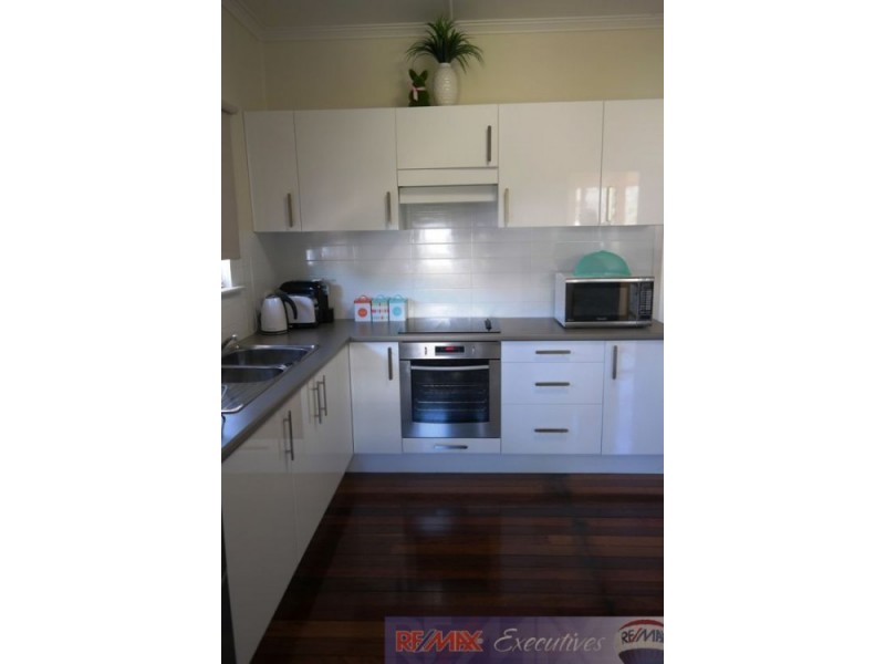 27 Invermore Street, Mount Gravatt East QLD 4122