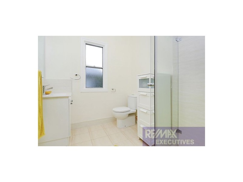 76 Mar Street, Holland Park QLD 4121