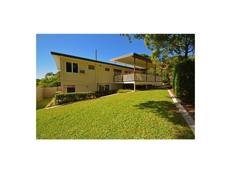 135 Clough Street, Mount Gravatt QLD 4122