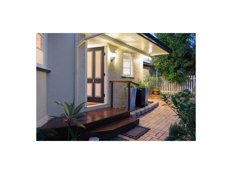 35 Gailey Street, Ashgrove QLD 4060