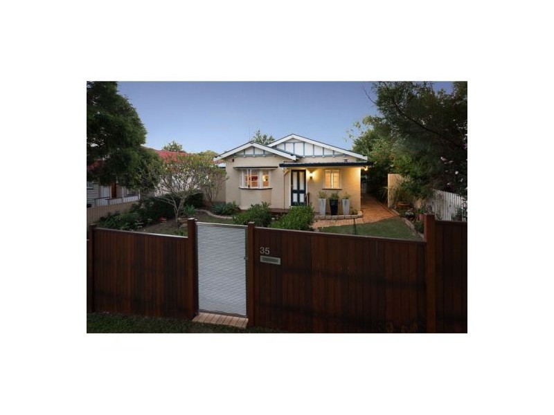 35 Gailey Street, Ashgrove QLD 4060