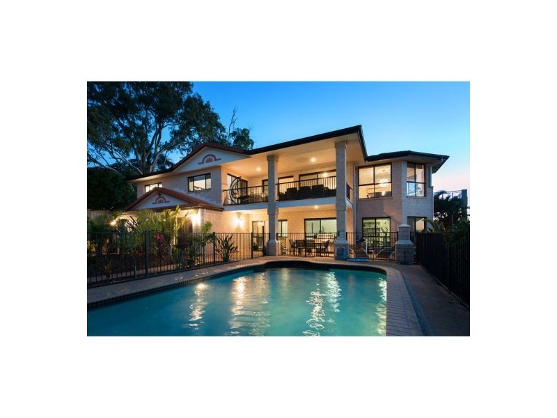 31 Saunders Place, Wynnum QLD 4178