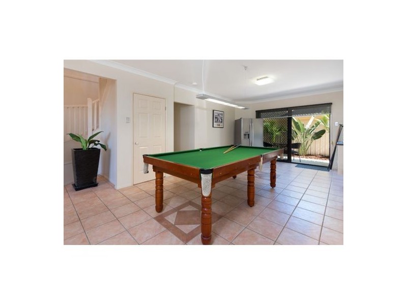 31 Saunders Place, Wynnum QLD 4178