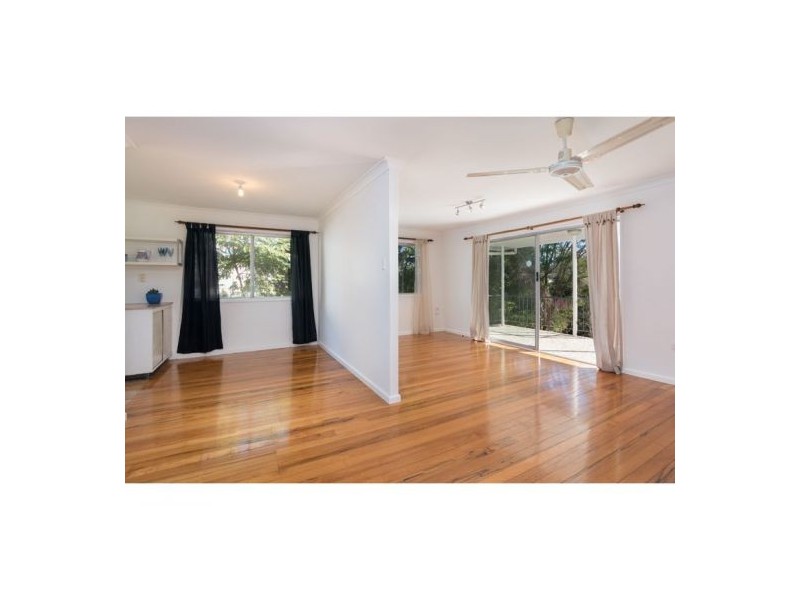 23 Lewana Street, Mansfield QLD 4122