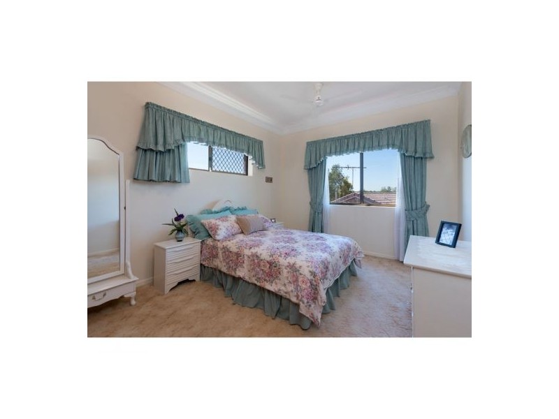 3 Helemon Street, Belmont QLD 4153