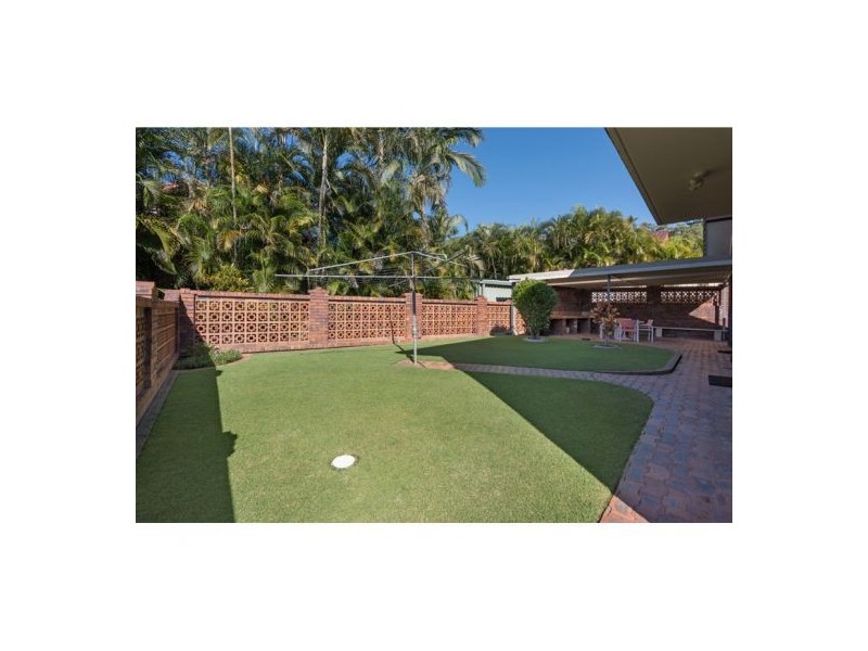3 Helemon Street, Belmont QLD 4153