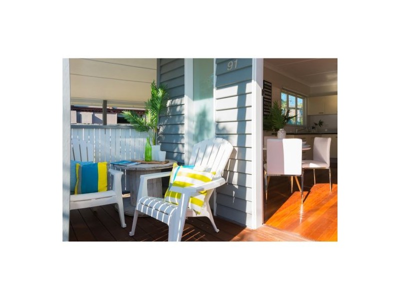 91 Nursery Road, Holland Park West QLD 4121