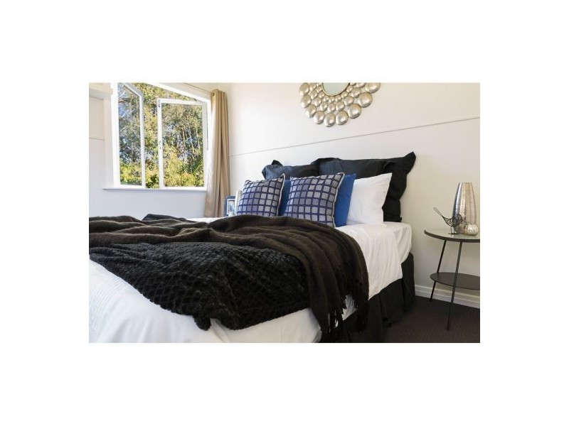 91 Nursery Road, Holland Park West QLD 4121