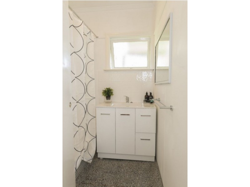 91 Nursery Road, Holland Park West QLD 4121