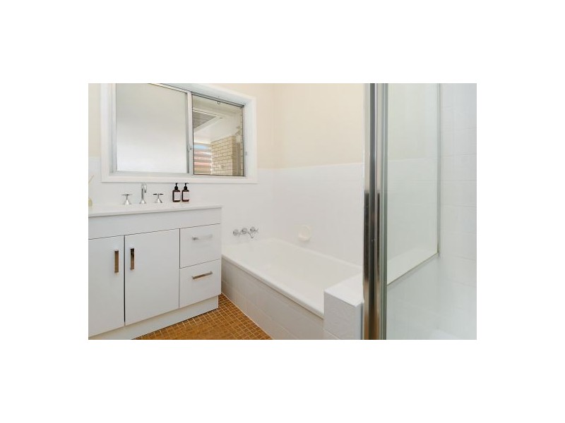 98 Carrara Street, Mount Gravatt East QLD 4122