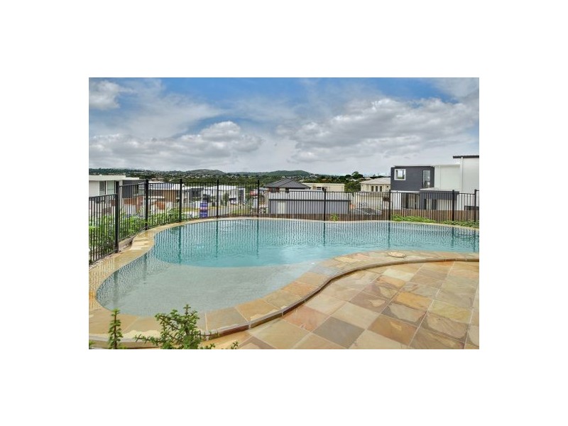 103 Ridgeview Street, Carindale QLD 4152