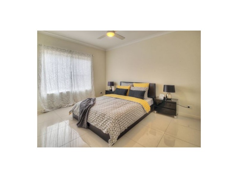103 Ridgeview Street, Carindale QLD 4152