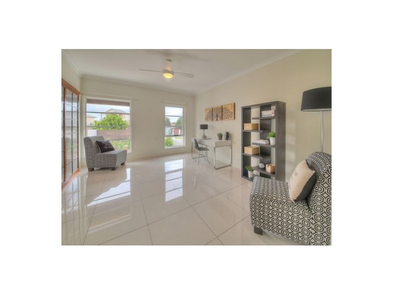 103 Ridgeview Street, Carindale QLD 4152