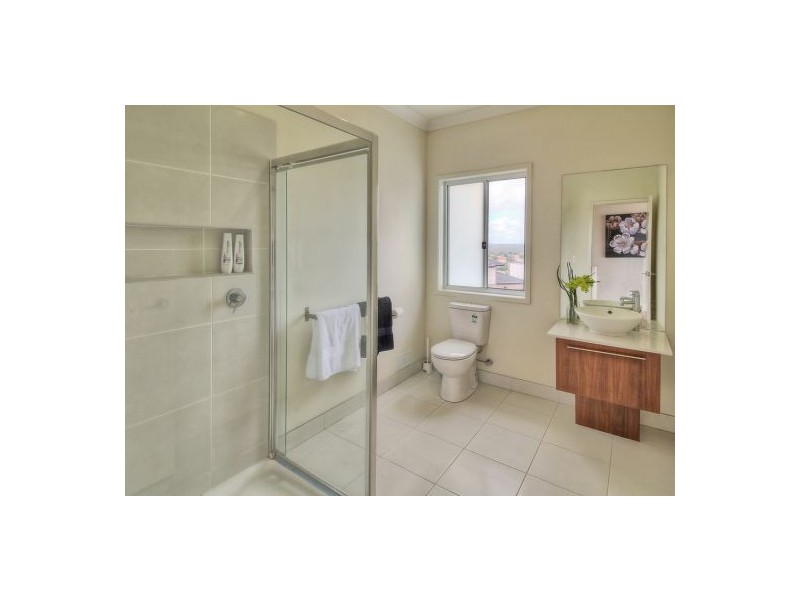 103 Ridgeview Street, Carindale QLD 4152