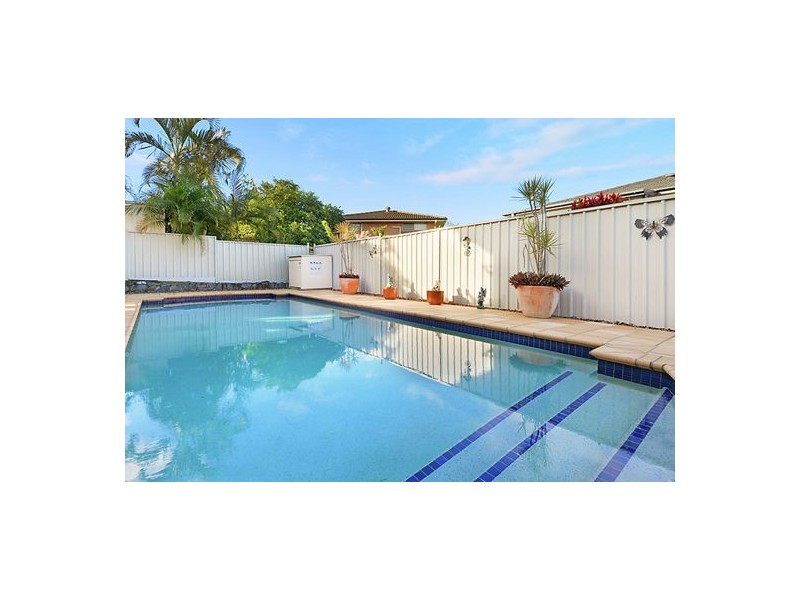 16 Gralunga Street, Mansfield QLD 4122