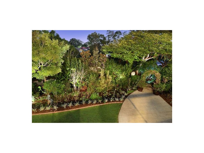 529 Cavendish Rd, Coorparoo QLD 4151