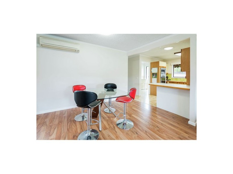 97 Greenmeadow Road, Mansfield QLD 4122