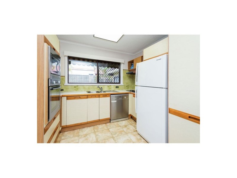 97 Greenmeadow Road, Mansfield QLD 4122